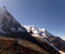 Projection: Equirectangular Panini (16) FOV: 121 x 100 Ev: 13.88